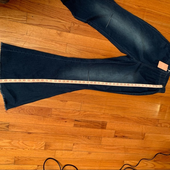 Bell-bottom pants - Picture 5 of 7